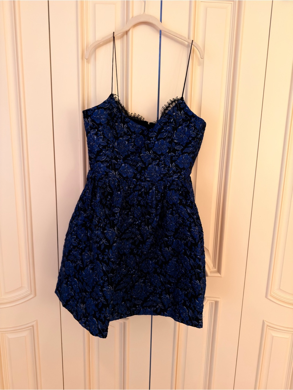 Alice + Olivia Navy Blue Floral Mini Dress